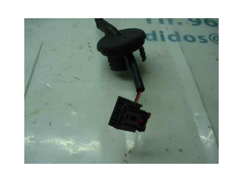 Recambio de retrovisor izquierdo para audi a3 sportback (8p) 2.0 tdi ambiente referencia OEM IAM  5 CABLES ELECTRICO
