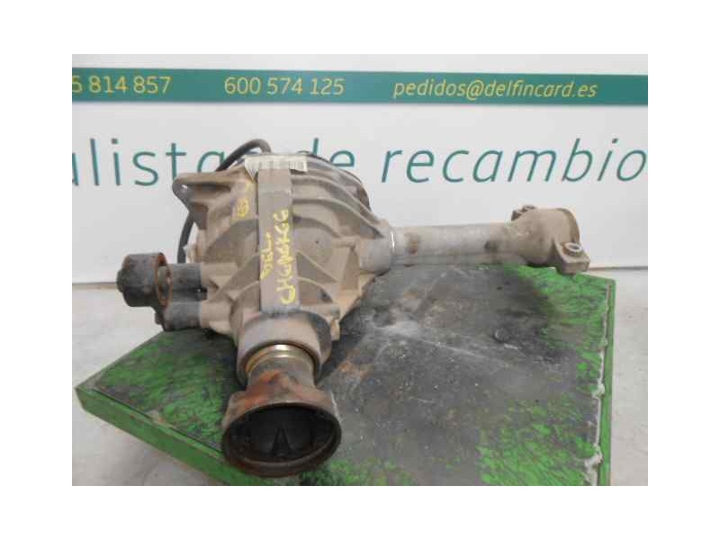 Recambio de diferencial delantero para jeep cherokee (kj) 3.7 limited referencia OEM IAM A61137AC1GTC  