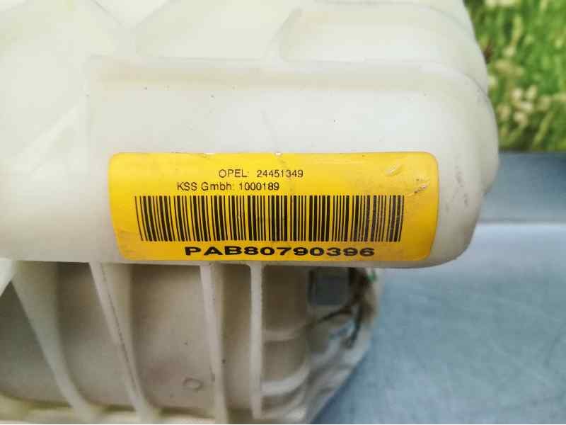 Recambio de kit airbag para opel astra h ber. cosmo referencia OEM IAM 13111344 SIN SALPICADERO NI PRETENSORES 