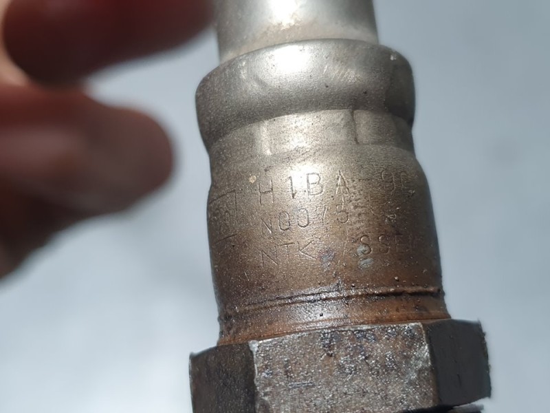 Recambio de sonda lambda para ford transit courier ambiente referencia OEM IAM H1BA9G935  