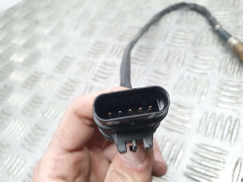 Recambio de sonda lambda para bmw serie 1 lim. (f20/f21) 116i referencia OEM IAM 863104702 0258027103 BOSCH