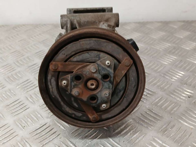 Recambio de compresor aire acondicionado para renault megane ii berlina 3p confort authentique referencia OEM IAM 8200316164 011