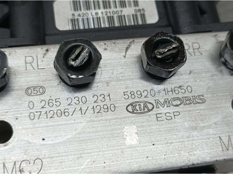 Recambio de abs para kia cee´d active referencia OEM IAM 589201H650 0265230231 MOBIS