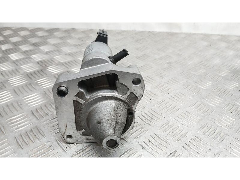 Recambio de motor arranque para citroën c3 iii (sx) 1.2 vti 82 lpg referencia OEM IAM 9671530880 DENSO 4280008332