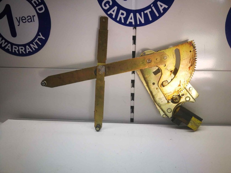 Recambio de elevalunas delantero izquierdo para » otros... no usar standard referencia OEM IAM   DOS PINS