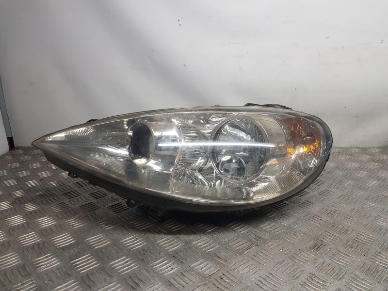 Recambio de faro izquierdo para peugeot 807 (eb_) 2.2 hdi referencia OEM IAM 6208F3  