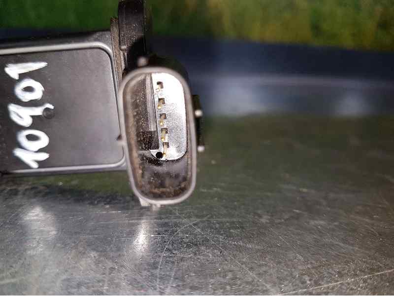 Recambio de caudalimetro para toyota auris active referencia OEM IAM 2220426010 AFH70M77 