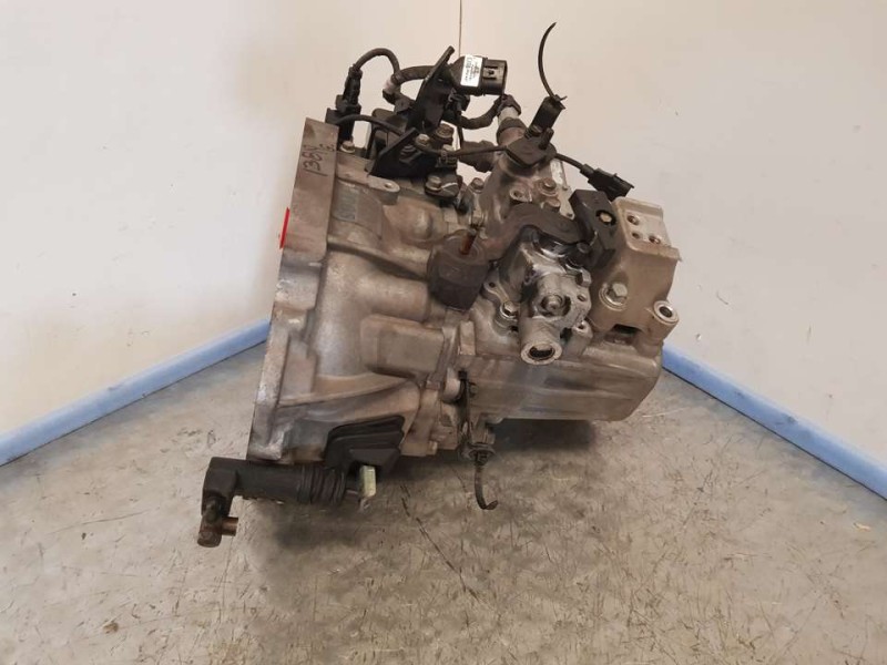 Recambio de caja cambios para kia cee´d active referencia OEM IAM S71767 503509 5VELOCIDADES