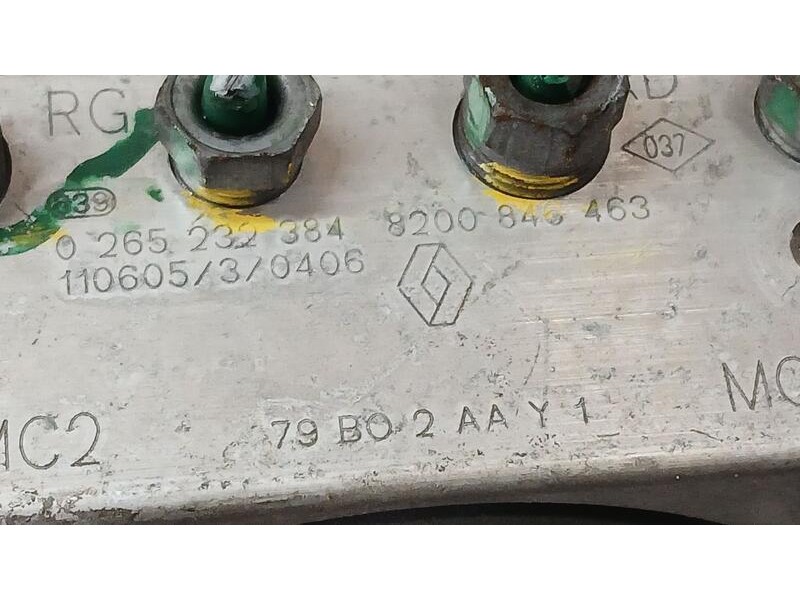 Recambio de abs para dacia duster laureate 4x2 referencia OEM IAM 8200846463  0265232384