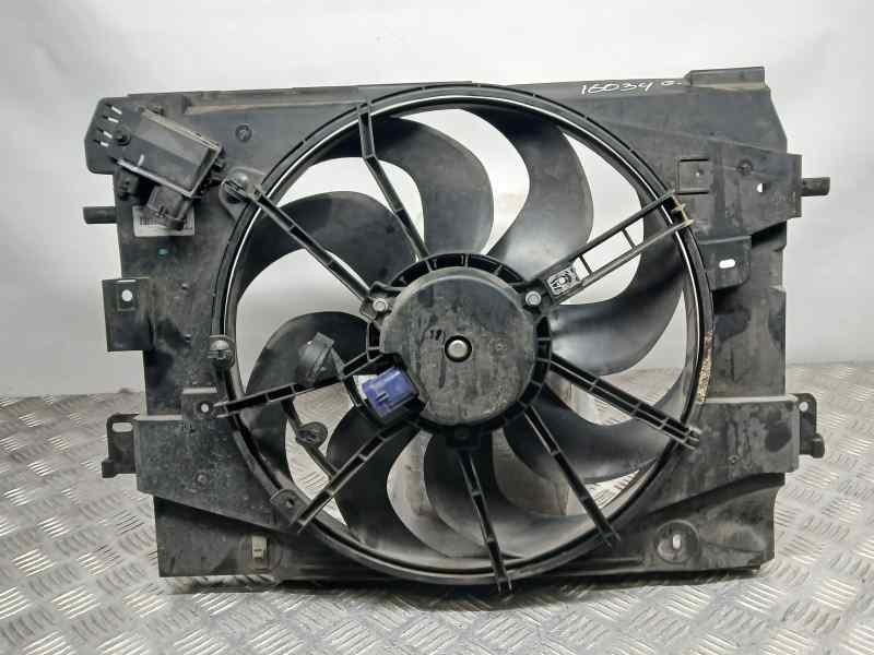 Recambio de electroventilador para dacia sandero stepway referencia OEM IAM 214815012R  