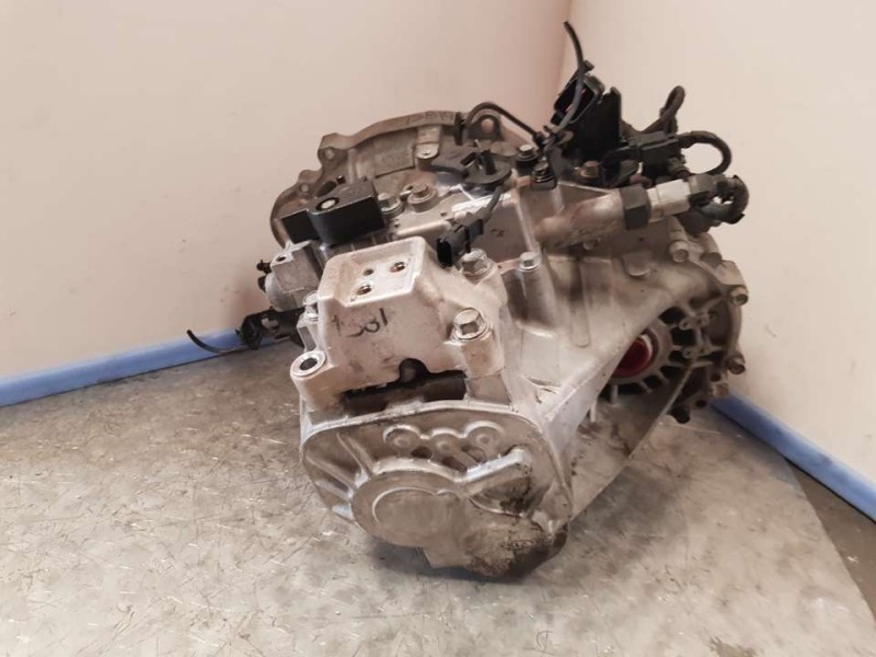 Recambio de caja cambios para kia cee´d active referencia OEM IAM S71767 503509 5VELOCIDADES