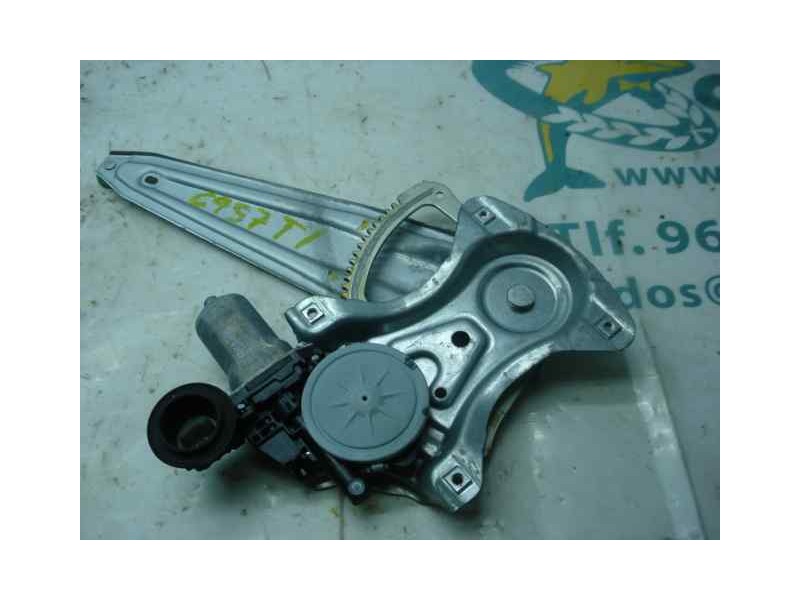 Recambio de elevalunas trasero izquierdo para toyota auris 2.0 d-4d cat referencia OEM IAM  ELECTRICO DENSO