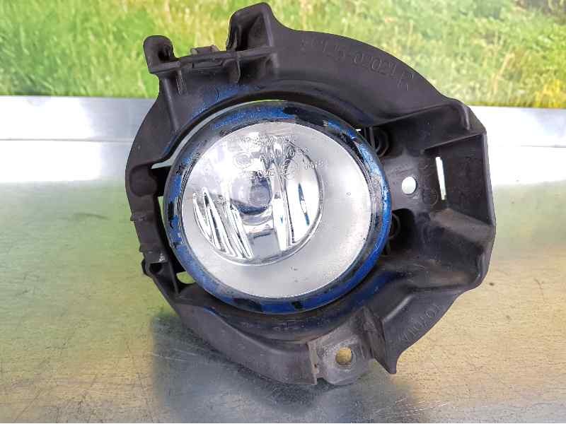 Recambio de faro antiniebla derecho para toyota auris active referencia OEM IAM   