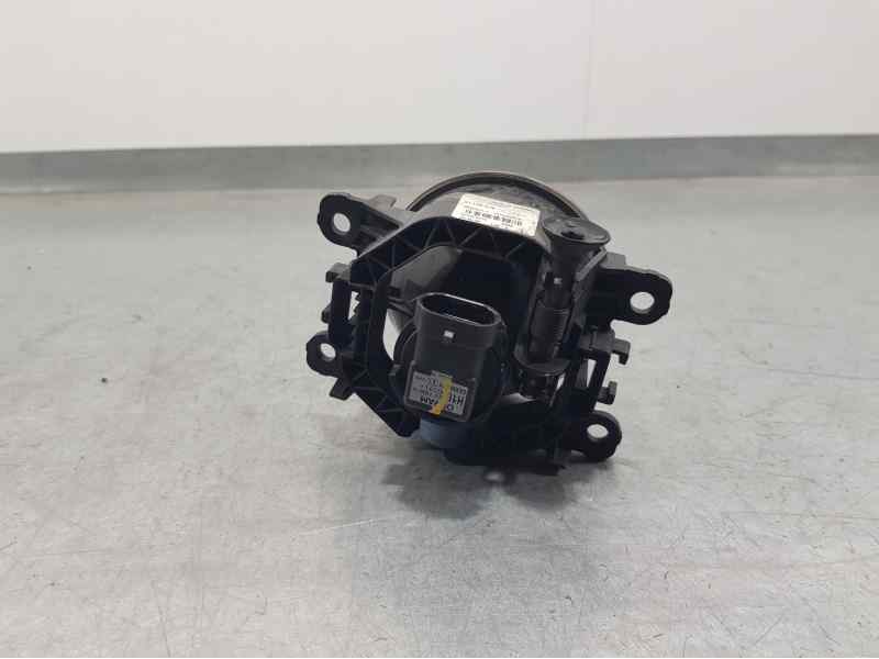 Recambio de faro antiniebla derecho para dacia sandero stepway referencia OEM IAM 261500097R 89208691 VALEO
