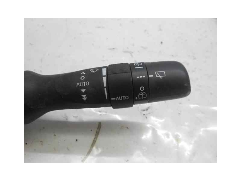 Recambio de mando limpia para toyota iq 2 referencia OEM IAM 8465248121  