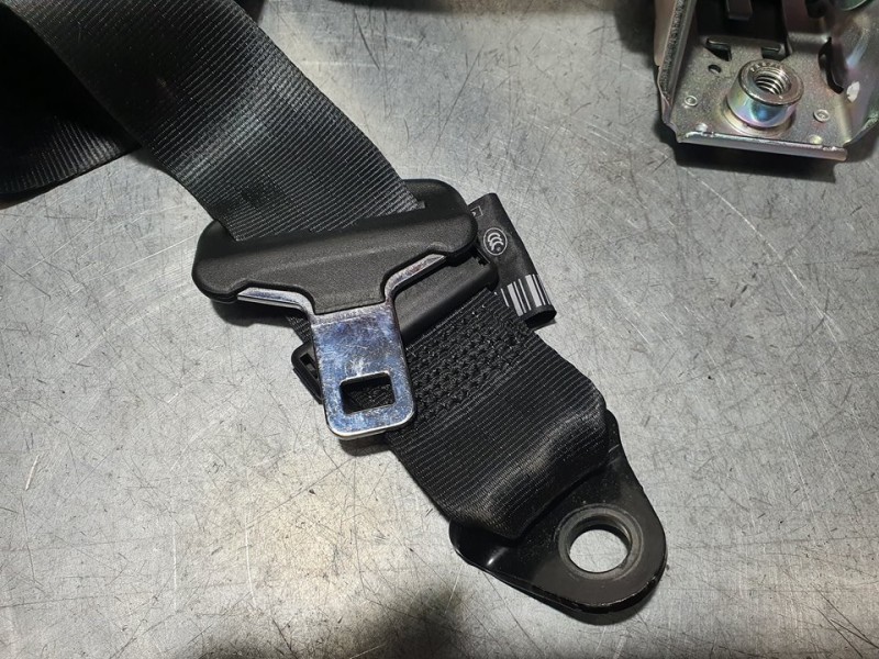 Recambio de pretensor airbag trasero derecho para citroën c3 collection referencia OEM IAM 34140294C  