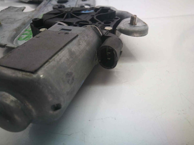 Recambio de elevalunas delantero derecho para renault safrane (b54) referencia OEM IAM   2 PINS