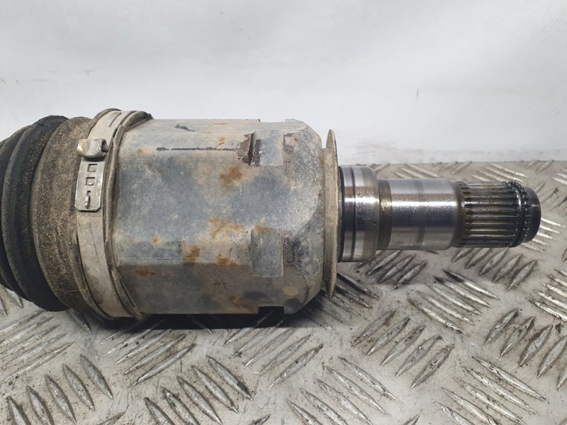 Recambio de transmision delantera izquierda para toyota land cruiser (j15) vx referencia OEM IAM SIN REF  