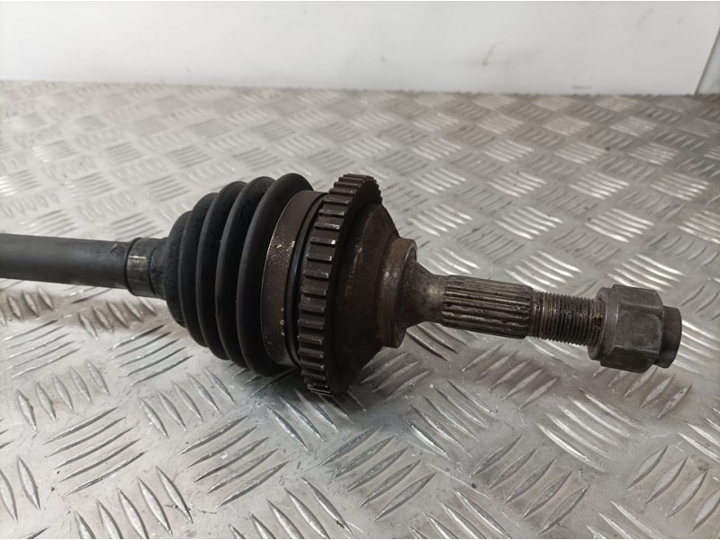 Recambio de transmision delantera derecha para peugeot 206+ básico referencia OEM IAM 9670634780  