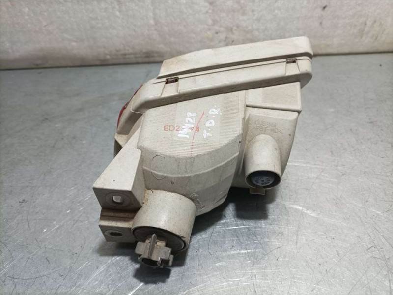 Recambio de piloto trasero derecho paragolpes para toyota land cruiser (j15) vx referencia OEM IAM P8163  STANLEY