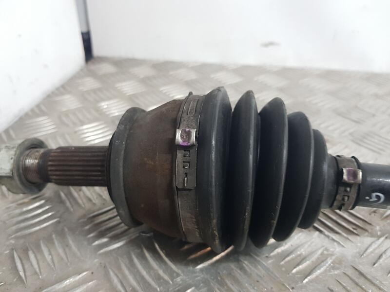 Recambio de transmision delantera derecha para opel mokka excellence referencia OEM IAM 95390015 688279405 9440000000000X