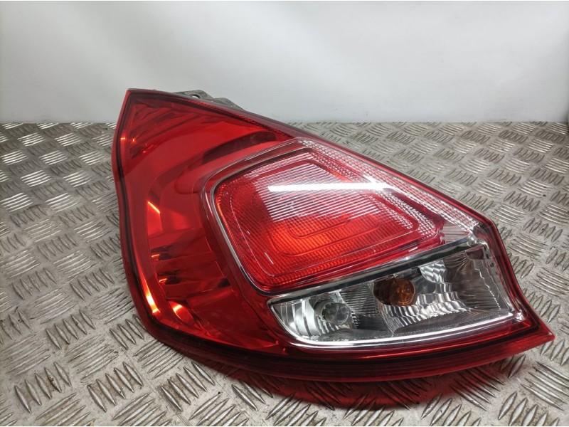 Recambio de piloto trasero izquierdo para ford fiesta (ccn) trend referencia OEM IAM C1BB13405AE  