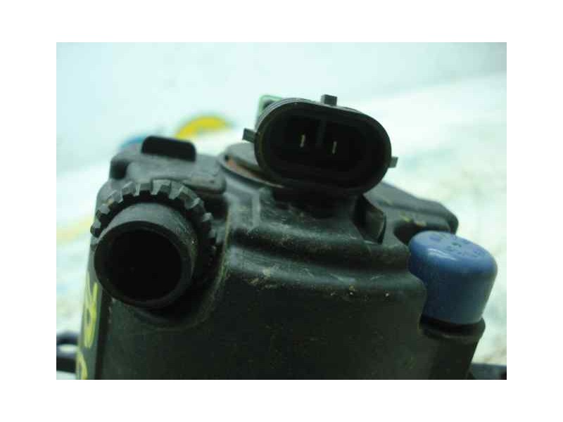 Recambio de faro antiniebla derecho para toyota auris 2.0 d-4d cat referencia OEM IAM 812100D042  