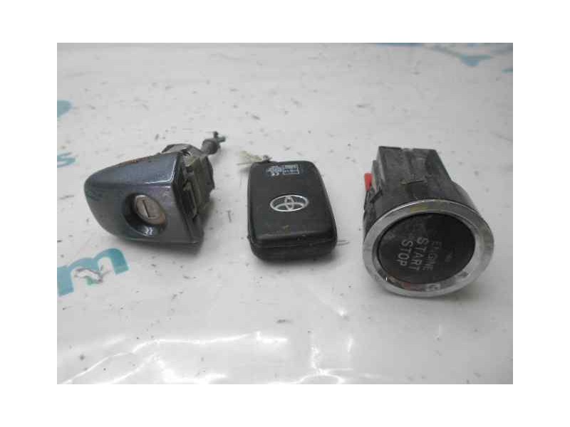 Recambio de juego bombines para toyota iq 2 referencia OEM IAM   