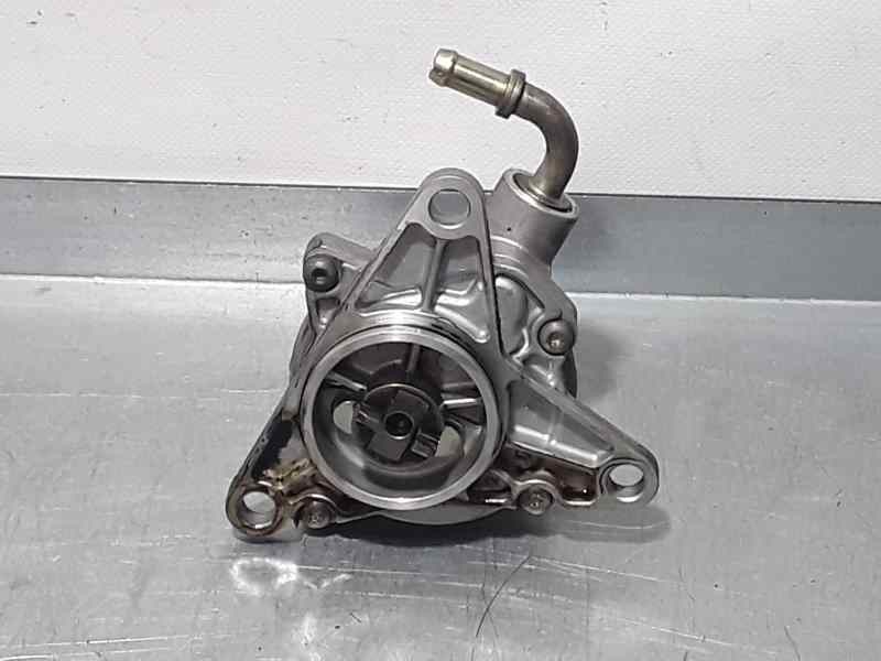 Recambio de depresor freno / bomba vacio para renault laguna (b56) 2.2 turbodiesel referencia OEM IAM 72188305G  PIERBURG