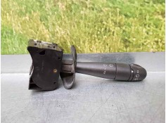 Recambio de mando limpia para dacia sandero stepway referencia OEM IAM   