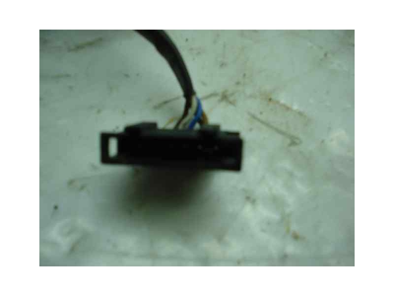 Recambio de retrovisor izquierdo para volkswagen golf iii berlina (1h1) vr6 referencia OEM IAM   ELECTRICO