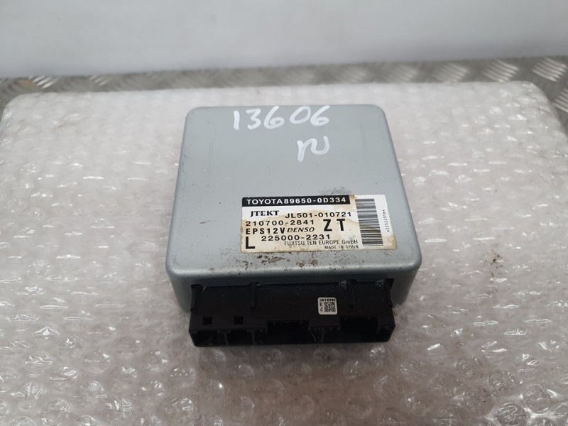 Recambio de modulo electronico para toyota yaris hybrid feel referencia OEM IAM 896500D334 JL501010721 JTEKT