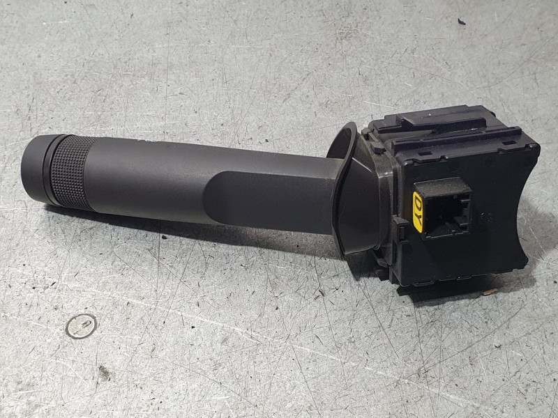 Recambio de mando limpia para chevrolet cruze lt referencia OEM IAM 95994799  