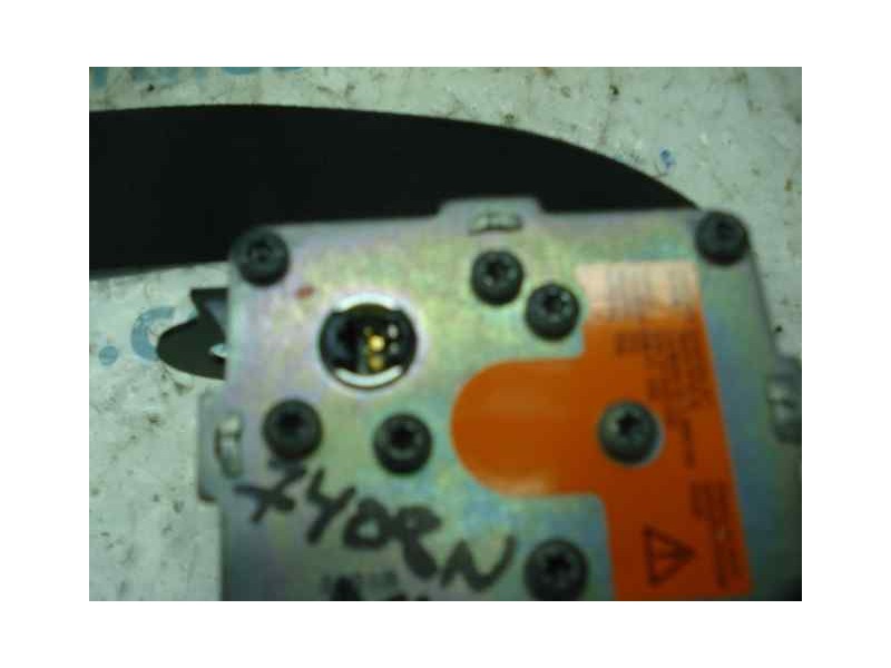 Recambio de pretensor airbag derecho para toyota yaris live referencia OEM IAM   