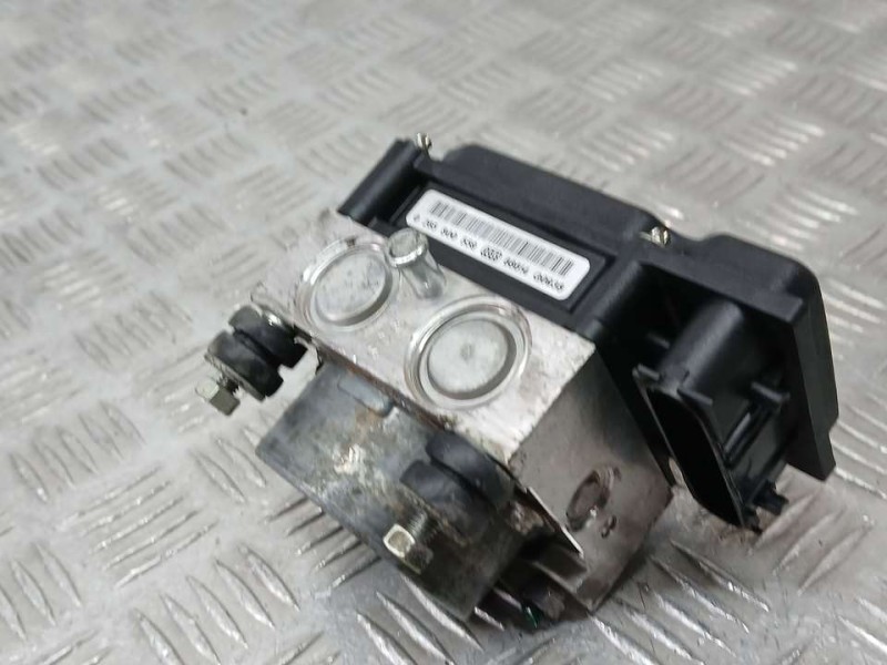 Recambio de abs para renault clio iii confort dynamique referencia OEM IAM 8200559749 0265231804 BOSCH
