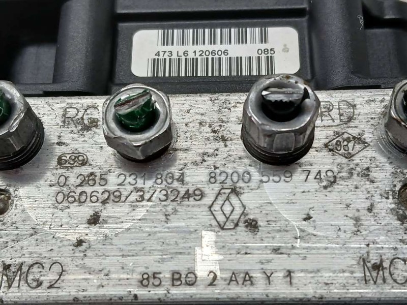Recambio de abs para renault clio iii confort dynamique referencia OEM IAM 8200559749 0265231804 BOSCH