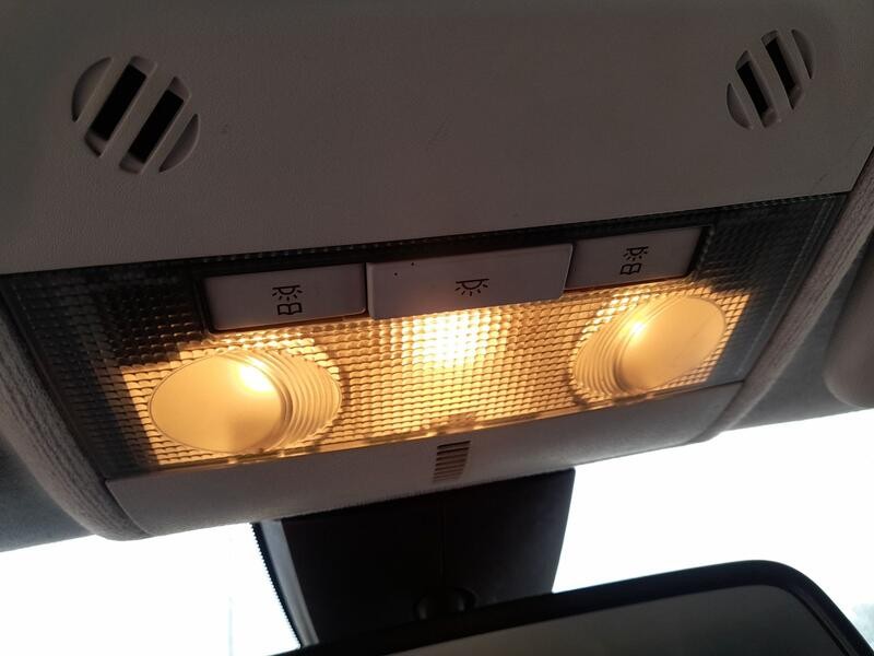 Recambio de luz interior para opel corsa e (x15) 1.4 (08, 68) referencia OEM IAM 13126729  