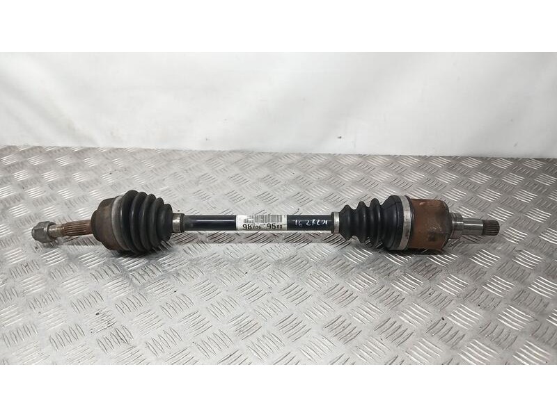 Recambio de transmision delantera izquierda para citroën c3 iii (sx) 1.2 vti 82 lpg referencia OEM IAM 9803019580  