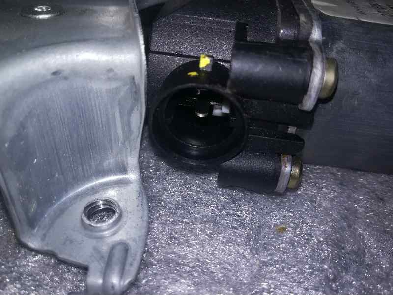 Recambio de elevalunas delantero derecho para nissan almera (n16/e) ambience referencia OEM IAM 400600T2 2 PINS ELECTRICO