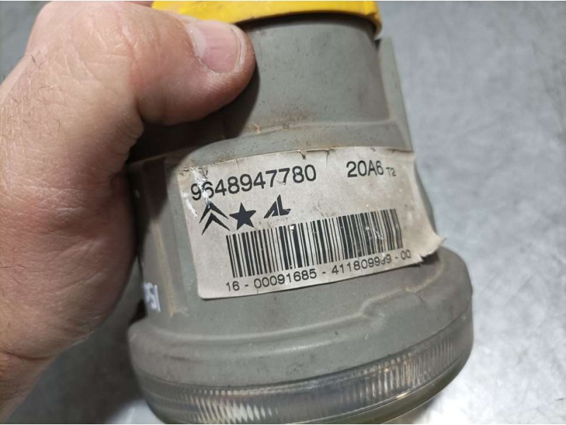 Recambio de faro antiniebla derecho para citroën c2 sx referencia OEM IAM 9648947780  