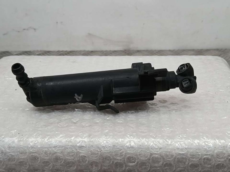 Recambio de inyector lavafaros para audi a4 ber. (b8) e referencia OEM IAM 8K0955101B A2C53404710 LADO IZQUIERDO CONTINENTAL