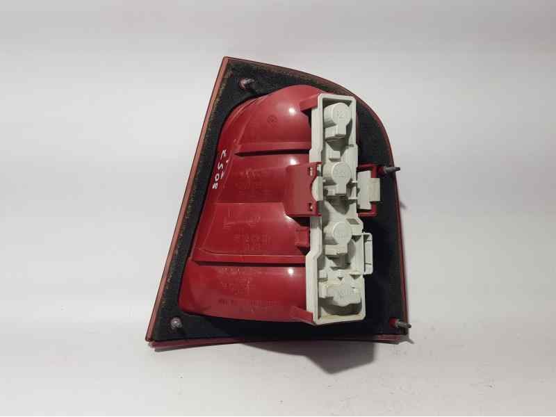 Recambio de piloto trasero izquierdo para skoda octavia berlina (1u2) ambiente referencia OEM IAM   