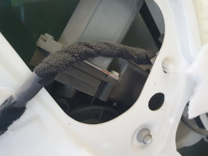 Recambio de elevalunas delantero izquierdo para citroën jumper grossraumkasten 35 l3h3 bluehdi 130 referencia OEM IAM 1682180480