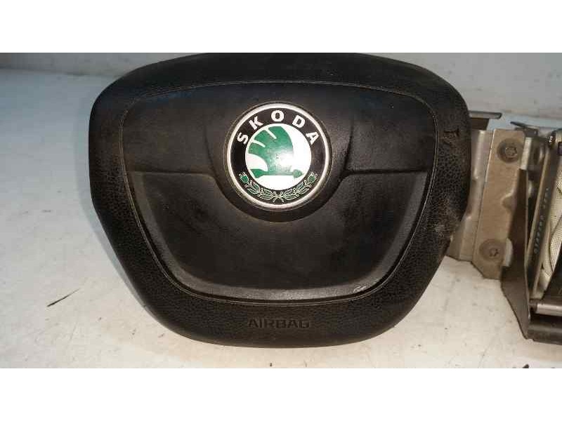 Recambio de kit airbag para skoda octavia berlina (1u2) tour referencia OEM IAM   