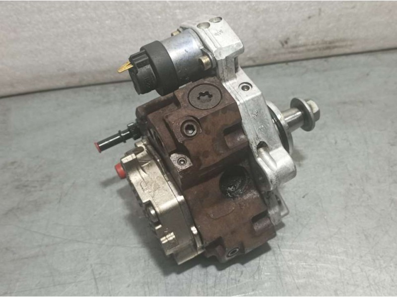 Recambio de bomba alta presion para renault espace iv (jk0) privilege referencia OEM IAM 8200457039 0445010033 BOSCH