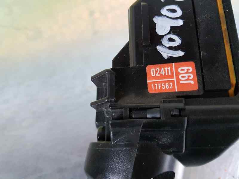 Recambio de mando limpia para toyota auris active referencia OEM IAM 02411 17F582 J99