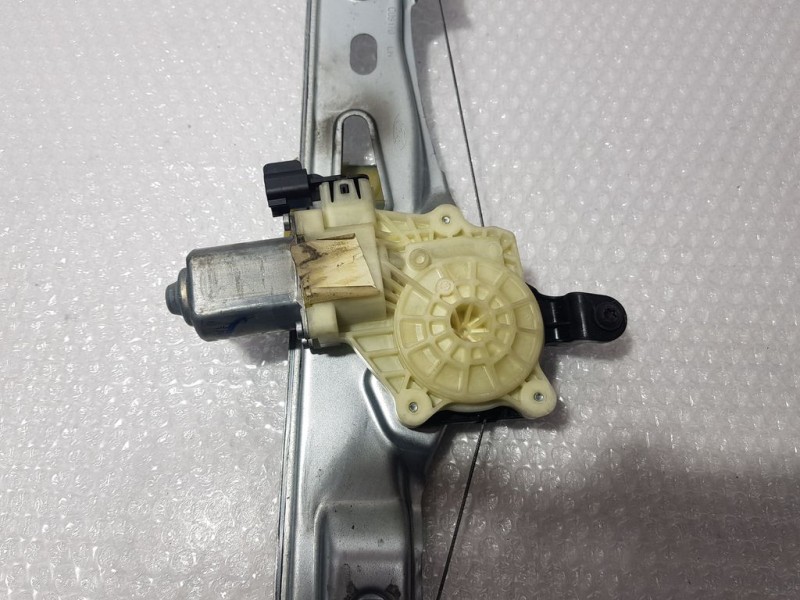 Recambio de elevalunas trasero izquierdo para renault kangoo extrem referencia OEM IAM C08170LH  PUERTA CORREDERA ELECTRICO 2 PI