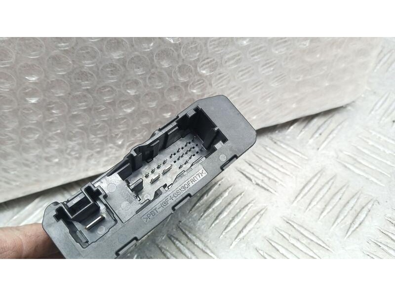 Recambio de modulo electronico para toyota aygo x play referencia OEM IAM 8264470010 3810003200 380925252