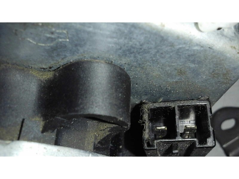 Recambio de elevalunas delantero derecho para nissan almera (n15) gx referencia OEM IAM 91208 2 PINS ELECTRICO