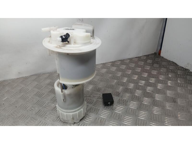 Recambio de aforador para toyota aygo x play referencia OEM IAM 770200H041 AISAN 3K1B029